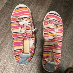 Sneakers size 8 woman